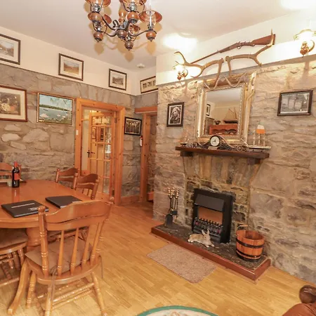 Holiday home Coole Gate Kiltartan