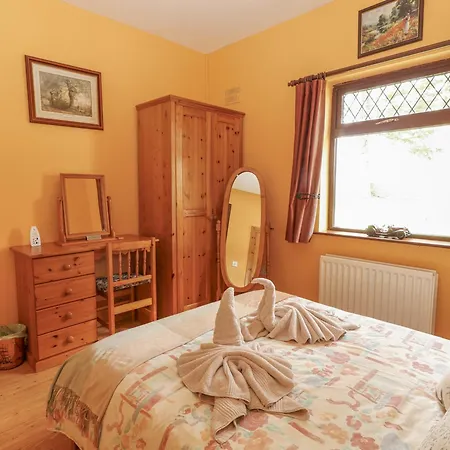 Coole Gate * Kiltartan