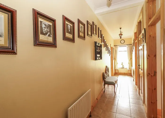 Coole Gate Kiltartan