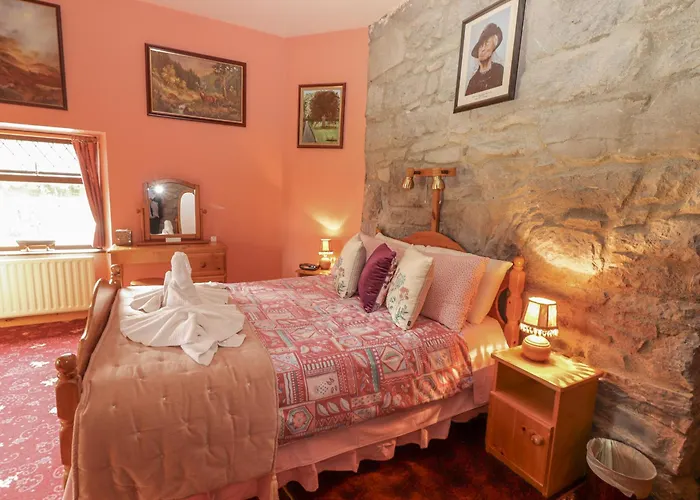 Coole Gate * Kiltartan